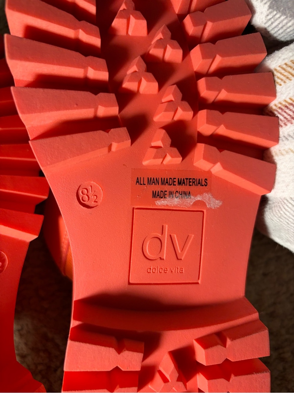 DOLCE VITA 🩷❤️ Platform Mule Lexy lug  Clog in Vibrant Coral Red NWT no box - Picture 8 of 8